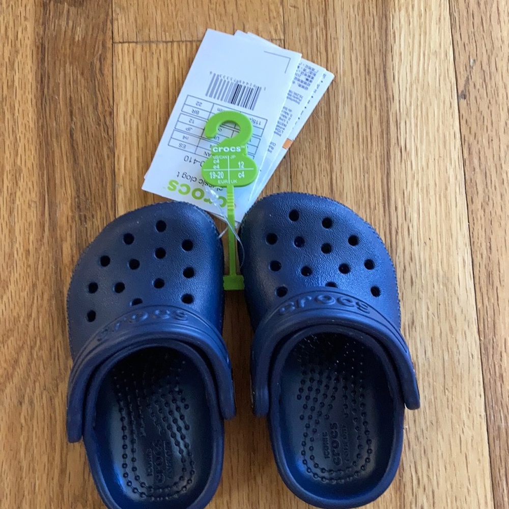 New Baby Crocs Navy Size 4 Size c4